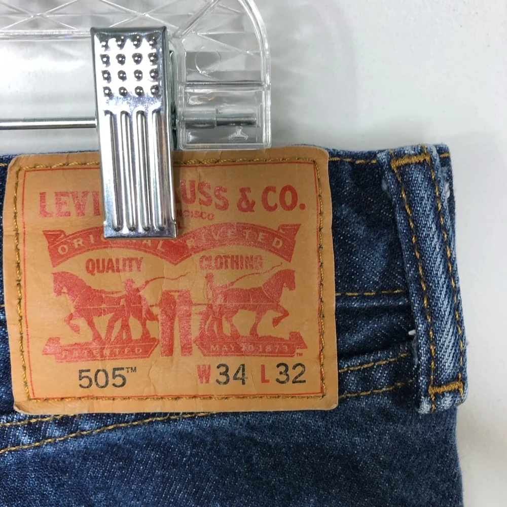 Levi’s 505 men’s straight leg‎ jeans